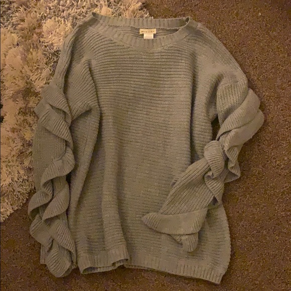 Ruffle Sleeve Sweater - Picture 3 of 4